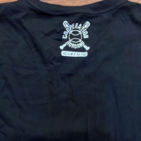 Giordano 2 tshirt L  - Picture 5 of 9